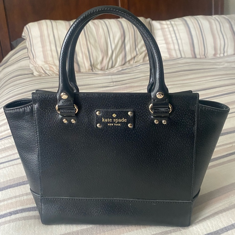 Black Kate Spade Pocketbook